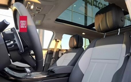 Land Rover Range Rover Evoque II, 2024 год, 8 500 000 рублей, 20 фотография