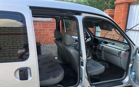 Renault Kangoo II рестайлинг, 2005 год, 495 000 рублей, 2 фотография