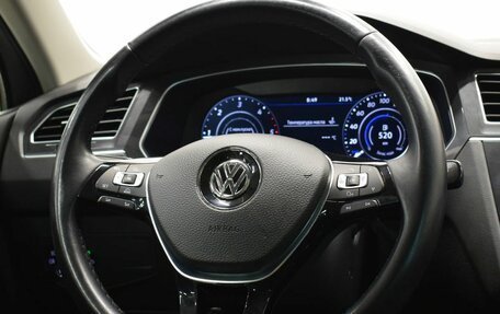 Volkswagen Tiguan II, 2017 год, 2 217 000 рублей, 8 фотография