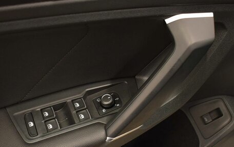 Volkswagen Tiguan II, 2017 год, 2 217 000 рублей, 9 фотография