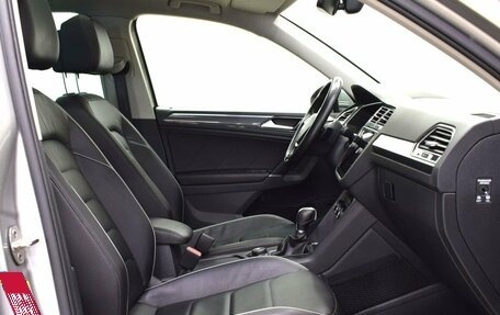Volkswagen Tiguan II, 2017 год, 2 217 000 рублей, 15 фотография
