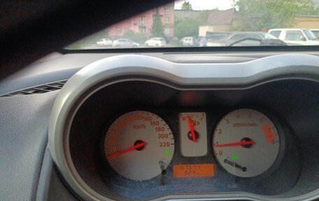 Nissan Note II рестайлинг, 2008 год, 680 000 рублей, 18 фотография