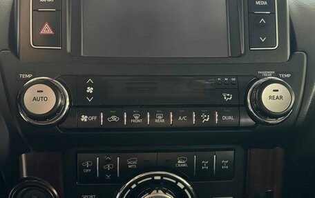 Toyota Land Cruiser Prado 150 рестайлинг 2, 2016 год, 4 800 000 рублей, 4 фотография