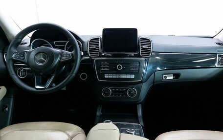 Mercedes-Benz GLS, 2017 год, 3 037 000 рублей, 11 фотография