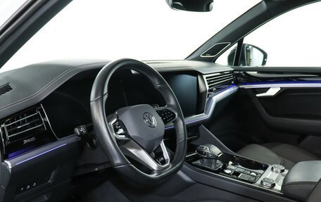 Volkswagen Touareg III, 2021 год, 7 650 000 рублей, 13 фотография