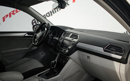 Volkswagen Tiguan II, 2017 год, 2 100 000 рублей, 12 фотография