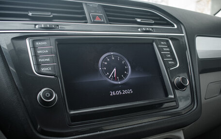 Volkswagen Tiguan II, 2017 год, 2 100 000 рублей, 20 фотография
