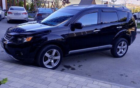 Mitsubishi Outlander III рестайлинг 3, 2008 год, 1 020 000 рублей, 6 фотография
