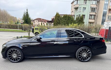 Mercedes-Benz E-Класс, 2018 год, 3 350 000 рублей, 12 фотография