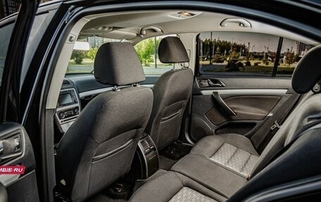 Skoda Octavia, 2011 год, 820 000 рублей, 24 фотография