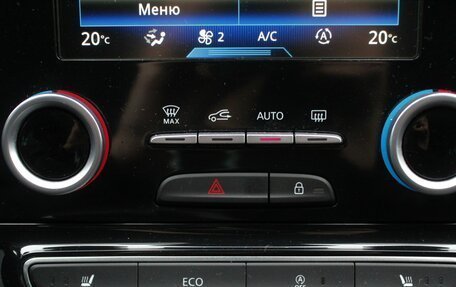 Renault Espace V рестайлинг, 2015 год, 1 595 000 рублей, 17 фотография