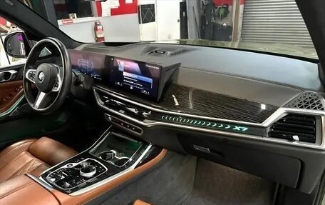 BMW X7, 2022 год, 11 100 000 рублей, 17 фотография