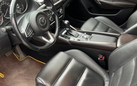 Mazda 6, 2017 год, 2 300 000 рублей, 3 фотография