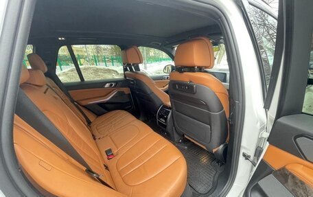 BMW X5, 2019 год, 5 500 000 рублей, 6 фотография
