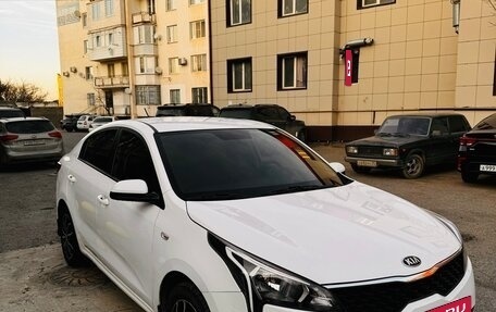 KIA Rio IV, 2021 год, 1 420 000 рублей, 10 фотография