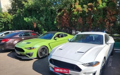 Ford Mustang VI рестайлинг, 2019 год, 2 750 000 рублей, 19 фотография