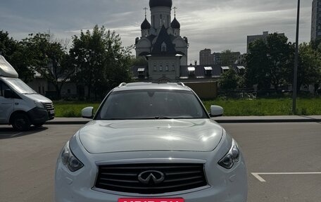 Infiniti FX II, 2011 год, 1 890 000 рублей, 2 фотография