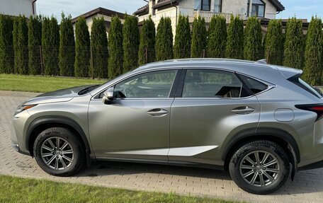 Lexus NX I, 2015 год, 2 600 000 рублей, 5 фотография