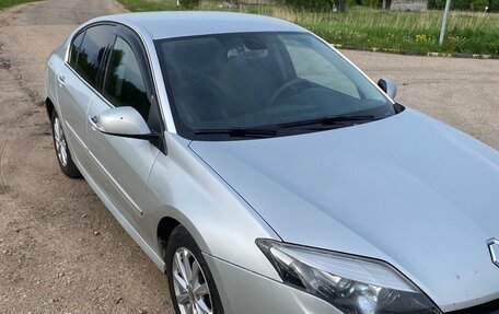 Renault Laguna III рестайлинг, 2010 год, 880 000 рублей, 2 фотография