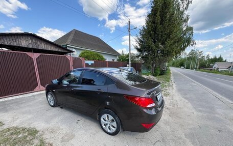 Hyundai Solaris II рестайлинг, 2016 год, 1 150 000 рублей, 2 фотография