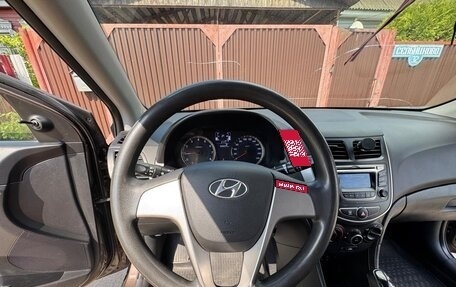 Hyundai Solaris II рестайлинг, 2016 год, 1 150 000 рублей, 8 фотография