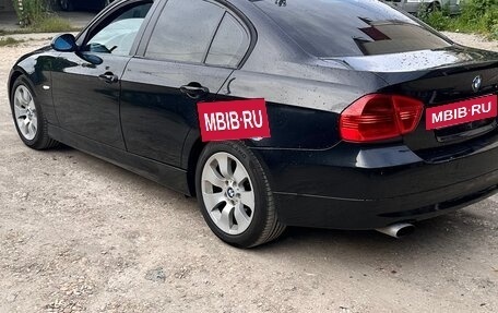 BMW 3 серия, 2008 год, 680 000 рублей, 2 фотография