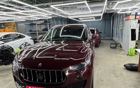 Maserati Levante I, 2017 год, 5 350 000 рублей, 8 фотография