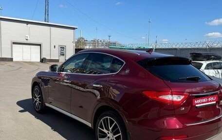 Maserati Levante I, 2017 год, 5 350 000 рублей, 9 фотография