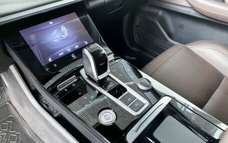 Chery Tiggo 8 Pro, 2022 год, 1 870 000 рублей, 10 фотография