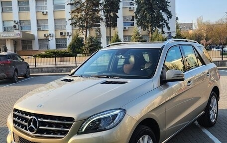 Mercedes-Benz M-Класс, 2012 год, 2 950 000 рублей, 2 фотография