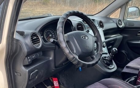 KIA Carens III (RP), 2010 год, 650 000 рублей, 6 фотография