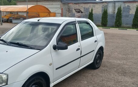 Renault Logan I, 2015 год, 420 000 рублей, 2 фотография