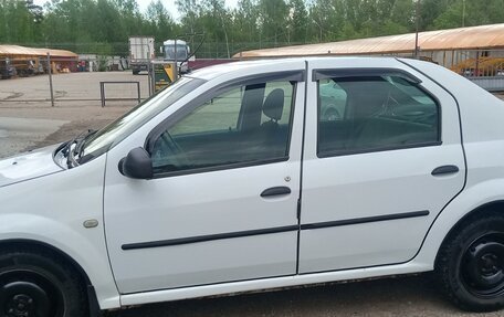 Renault Logan I, 2015 год, 420 000 рублей, 3 фотография