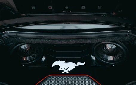 Ford Mustang VI рестайлинг, 2018 год, 6 000 000 рублей, 7 фотография