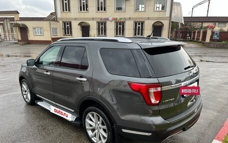 Ford Explorer VI, 2018 год, 3 950 000 рублей, 21 фотография
