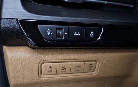 KIA Carnival, 2022 год, 2 450 000 рублей, 18 фотография