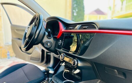KIA Rio IV, 2021 год, 1 675 000 рублей, 13 фотография
