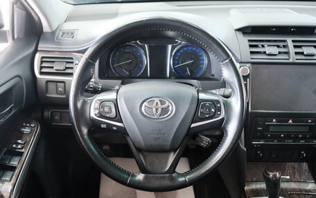Toyota Camry, 2017 год, 2 599 000 рублей, 13 фотография