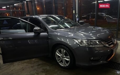 Honda Accord IX рестайлинг, 2013 год, 1 200 000 рублей, 2 фотография