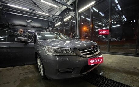 Honda Accord IX рестайлинг, 2013 год, 1 200 000 рублей, 3 фотография