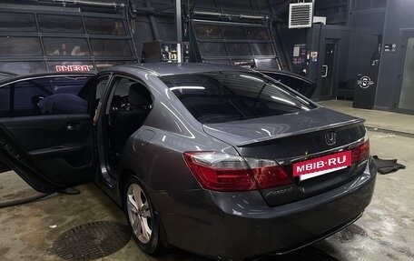 Honda Accord IX рестайлинг, 2013 год, 1 200 000 рублей, 9 фотография