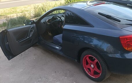 Toyota Celica VII рестайлинг, 2002 год, 630 000 рублей, 4 фотография