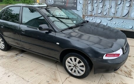 Audi A4, 2000 год, 490 000 рублей, 4 фотография