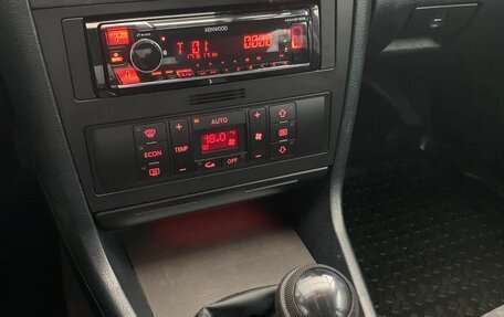 Audi A4, 2000 год, 490 000 рублей, 30 фотография