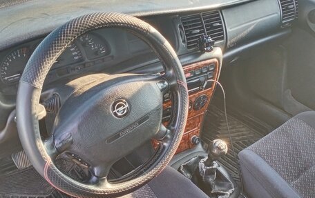 Opel Vectra B рестайлинг, 1997 год, 140 000 рублей, 2 фотография