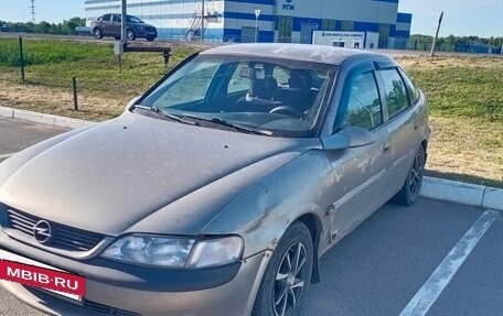 Opel Vectra B рестайлинг, 1997 год, 140 000 рублей, 4 фотография