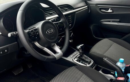 KIA Rio IV, 2018 год, 1 320 000 рублей, 5 фотография