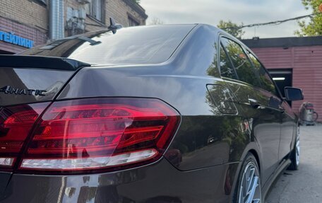 Mercedes-Benz E-Класс, 2013 год, 1 850 000 рублей, 13 фотография