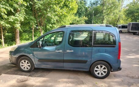 Peugeot Partner II рестайлинг 2, 2010 год, 680 000 рублей, 2 фотография