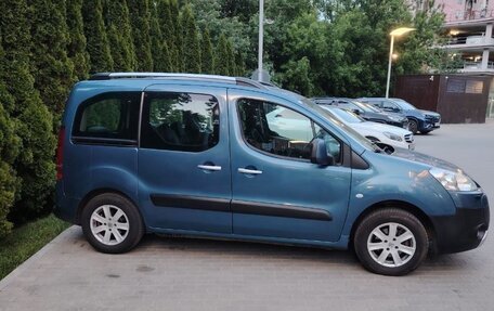 Peugeot Partner II рестайлинг 2, 2010 год, 680 000 рублей, 8 фотография